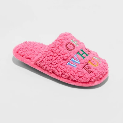 Kids' Holiday Oh What Fun! Scuff Slippers - Wondershop™ Pink 6 Kids' Holiday Oh What Fun! Scuff Slippers - Wondershop™ Pink - Image 4