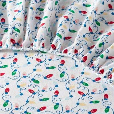 Holiday Flannel Sheet Set - Wondershop™ 4 Holiday Flannel Sheet Set - Wondershop™ - Image 3