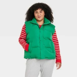 Women's Matching Family Puffer Vest - Wondershop™ Green 9 Women's Matching Family Puffer Vest - Wondershop™ Green -Home Decoration Shop GUEST c3236353 c2ef 41fd a6a6 770a109bb0a2
